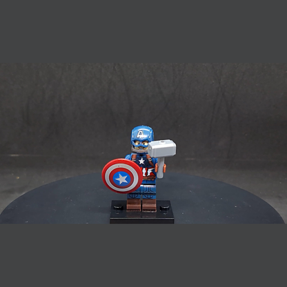 Marvel Avengers Captain America Figurine