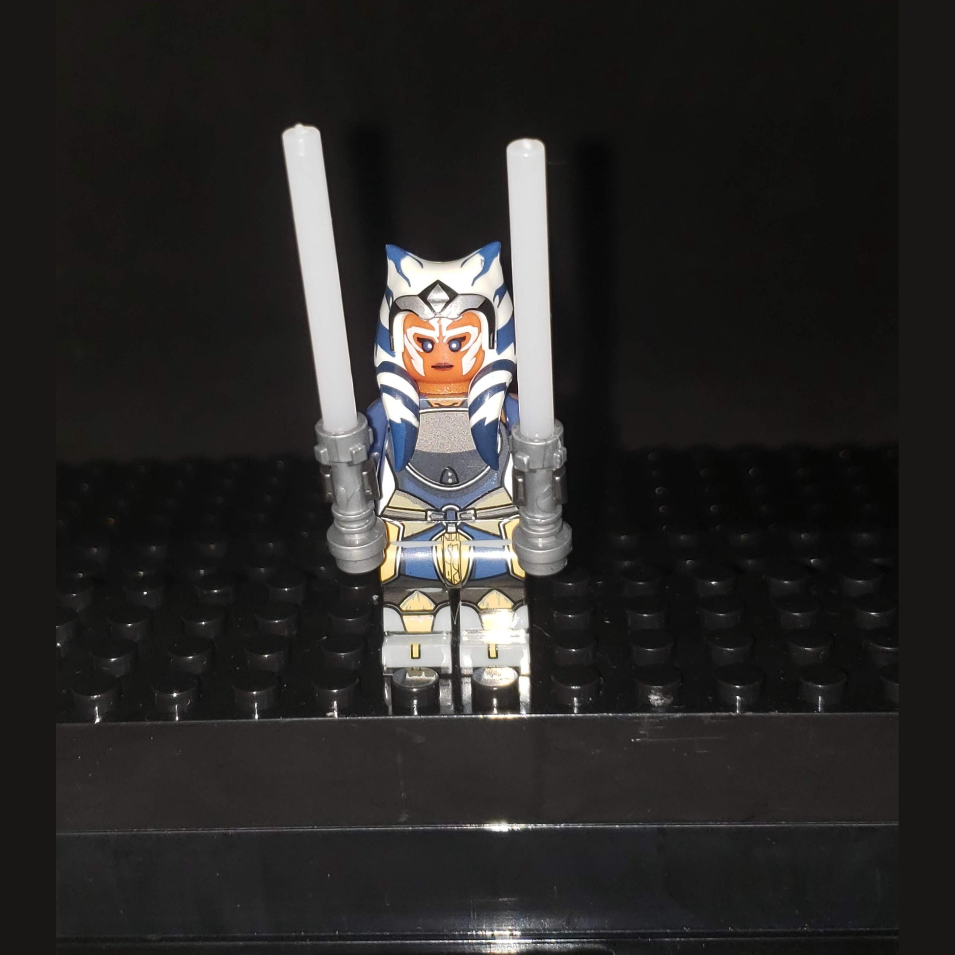 Custom-Compatible Dual Blade Alien Warrior Minifigure – Brick Building Fit