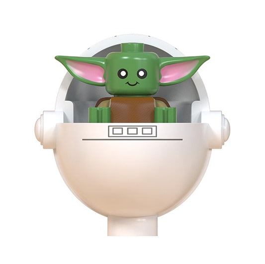 Bargain Brix Galactic Saga Lumi Greenkin Figurine with Airstream Micro Pod